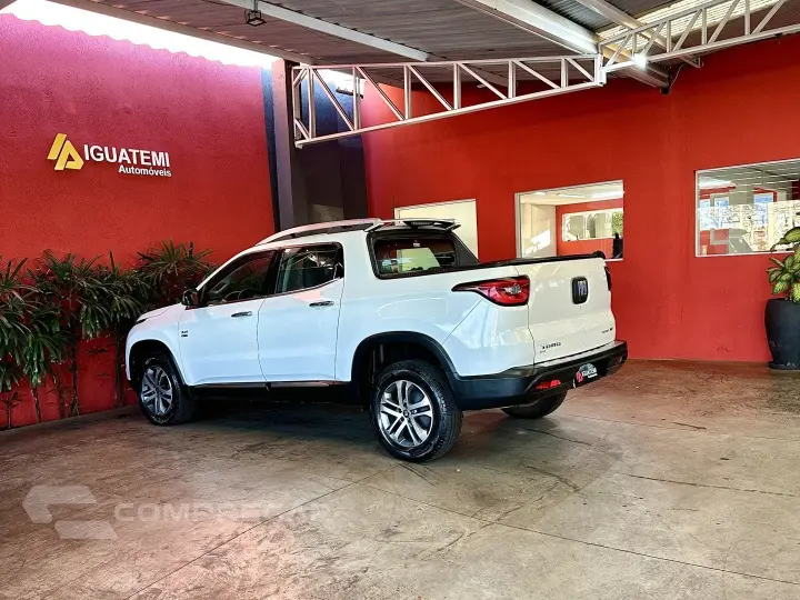 TORO 2.0 16V TURBO DIESEL VOLCANO 4WD AT9