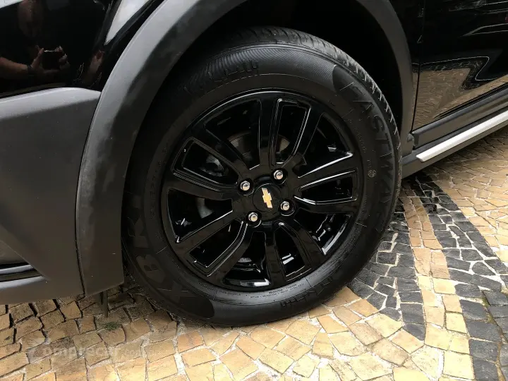 Onix 1.4 Mpfi Activ 8V Flex 4P Automático