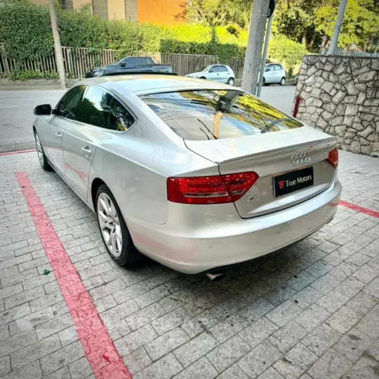 A5 2.0 TFSI Sportback Attraction 16V