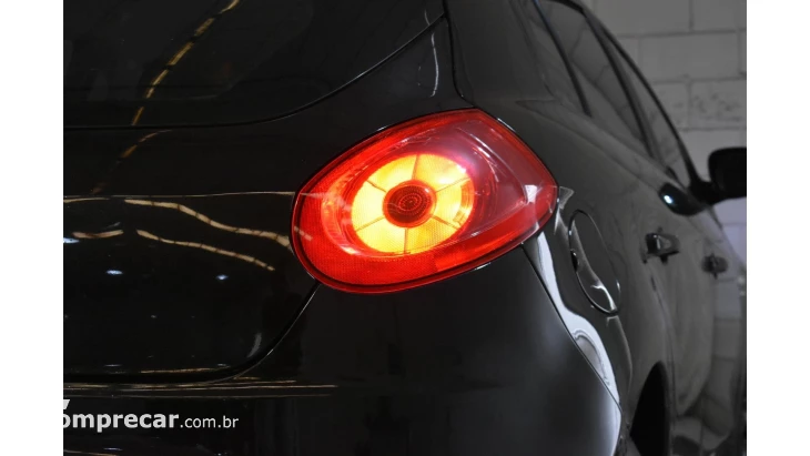 BRAVO - 1.8 ESSENCE 16V 4P AUTOMATIZADO