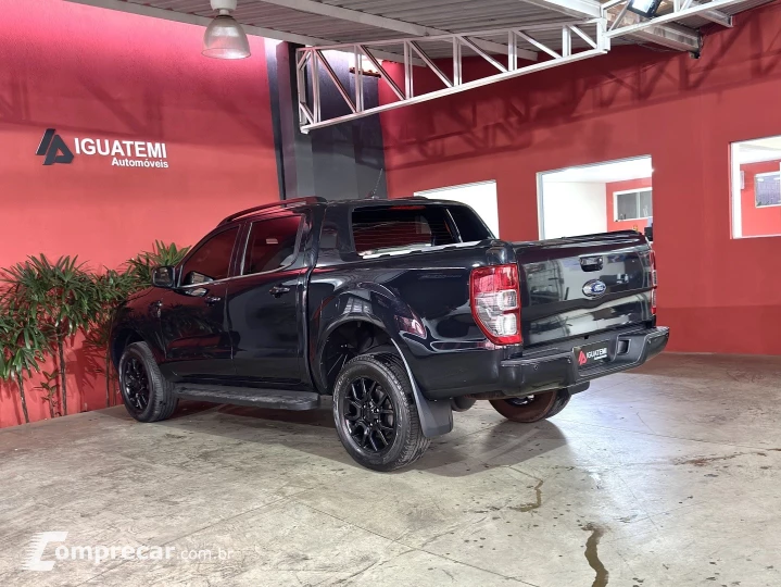 RANGER 2.2 BLACK 4X2 CD 16V DIESEL 4P AUTOMÁTICO