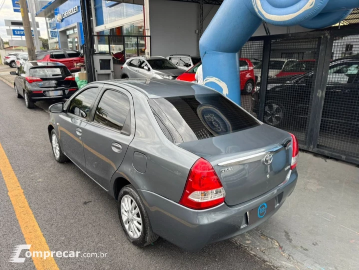 ETIOS XLS Sedan 1.5 Flex 16V 4p Mec.