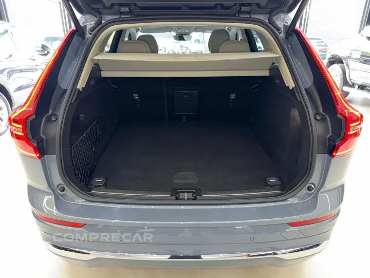 XC60 2.0 T8 Recharge Ultimate AWD Geartronic