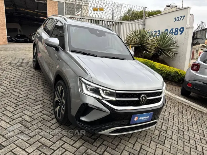 TAOS Highline 1.4 250 TSI Flex Aut. BLINDADO