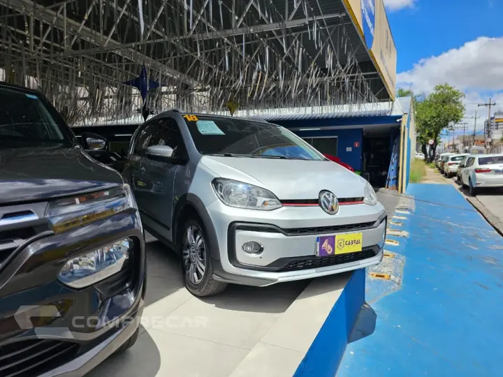 up! cross 1.0 TSI Total Flex 12V 5p