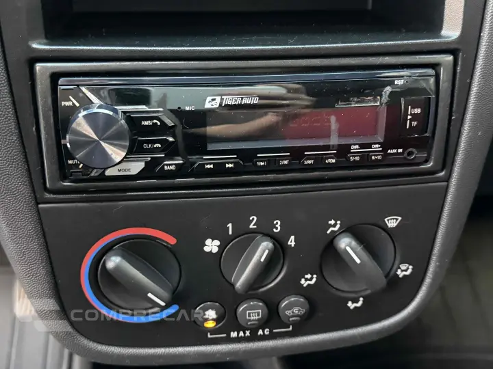 CORSA 1.8 MPFI SS 8V FLEX 4P MANUAL