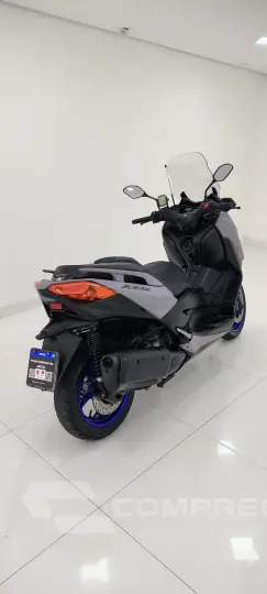 XMAX
