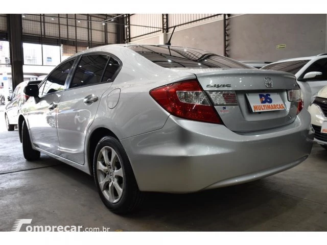 CIVIC - 1.8 EXS 16V 4P AUTOMÁTICO