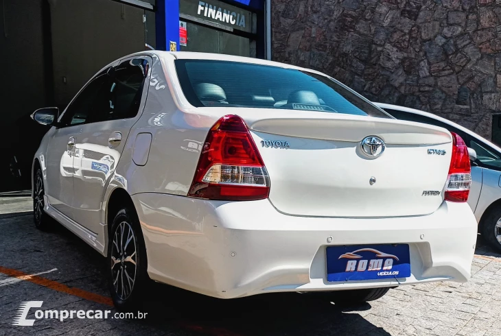 ETIOS 1.5 Platinum Sedan 16V