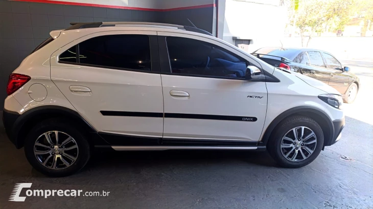 ONIX 1.4 MPFI Activ 8V