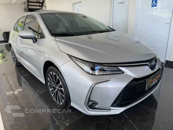 COROLLA 1.8 VVT-I Hybrid Altis Premium