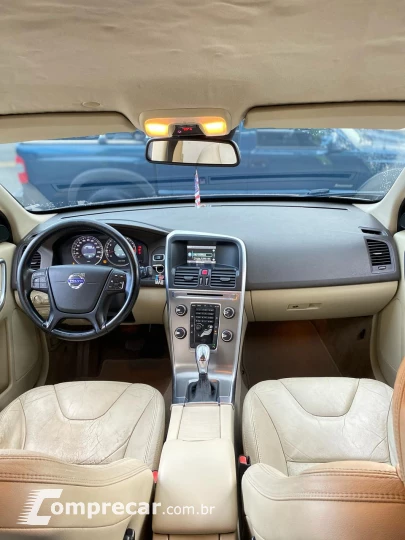 XC60 2.0 T5 Comfort FWD Turbo
