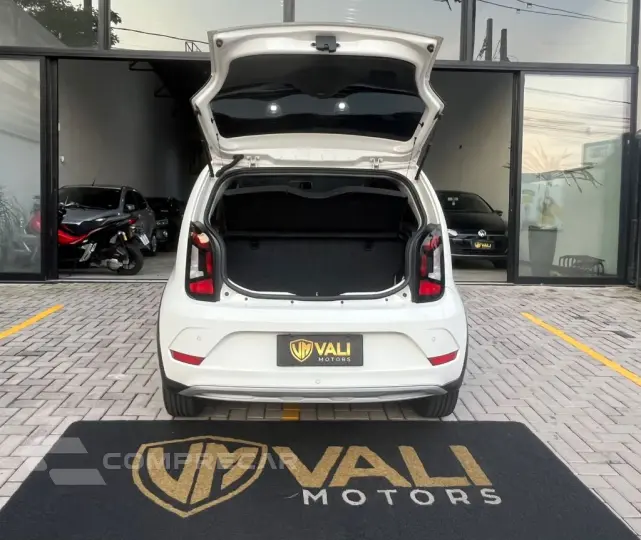 up! Xtreme 1.0 TSI Total Flex 12V 5p