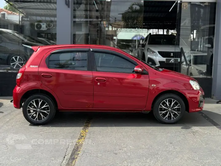 ETIOS READY! 1.5 Flex 16V 5p Aut.