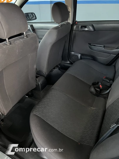ASTRA 2.0 MPFI Advantage 8V