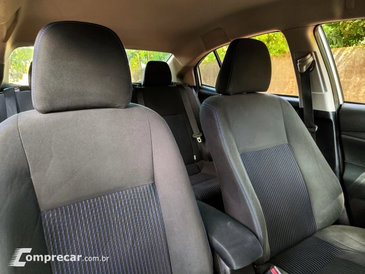 YARIS 1.5 16V FLEX SEDAN XL LIVE MULTIDRIVE