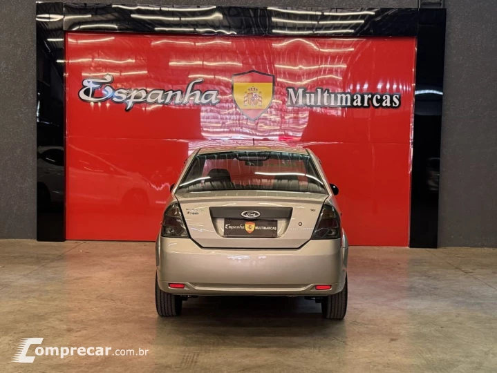 Fiesta 1.6 Rocam Sedan 8V Flex 4P Manual