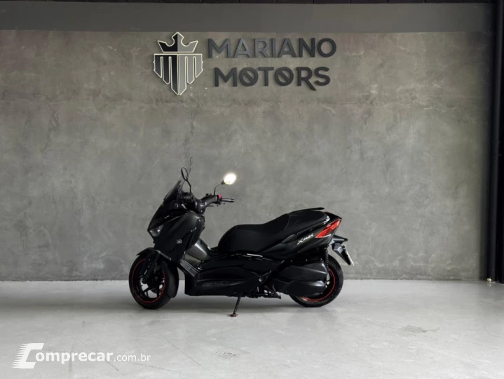 XMAX 250 ABS