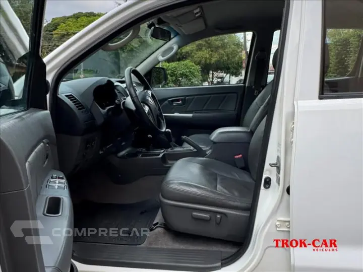 HILUX 2.7 SRV 4X4 CD 16V