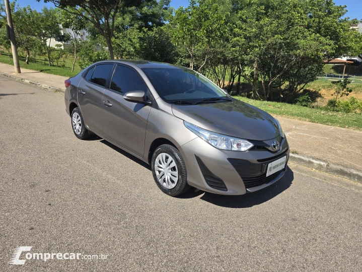YARIS 1.5 16V Sedan XL Live