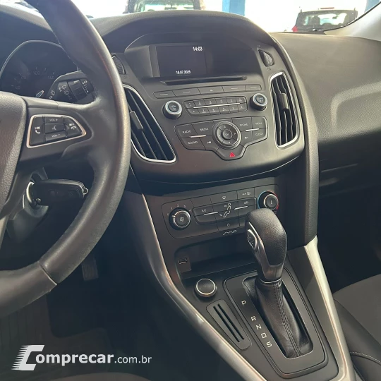 FOCUS 2.0 GLX Sedan 16V