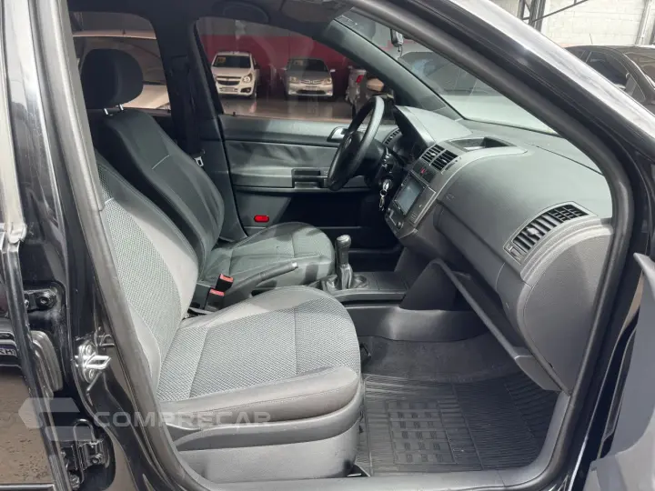 Polo Hatch 1.6 4P SPORTLINE FLEX