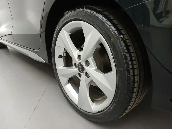 A3 2.0 40 TFSI MHEV SEDAN S LINE S-TRONIC