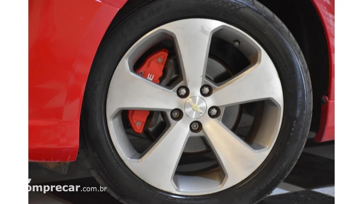 CRUZE HATCH - 1.8 LT SPORT6 16V 4P AUTOMÁTICO