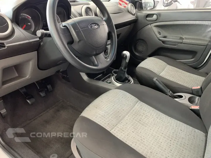 FIESTA 1.0 Rocam SE Sedan 8V