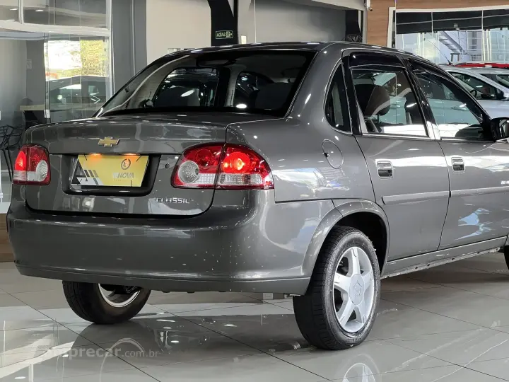 CLASSIC 1.0 MPFI ADVANTAGE 8V FLEX 4P MANUAL