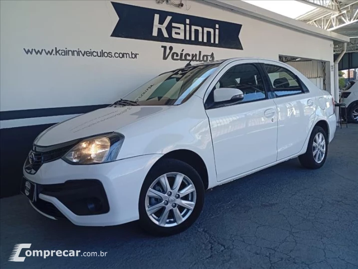 ETIOS 1.5 X Plus Sedan 16V