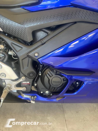 YZF-R3