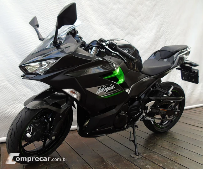 KAWASAKI NINJA 400