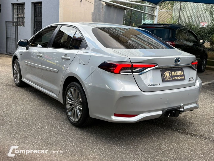 COROLLA 1.8 VVT-I Hybrid Altis