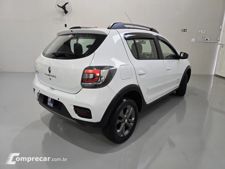 SANDERO STEPWAY Hi-Power 1.6 8V 5p