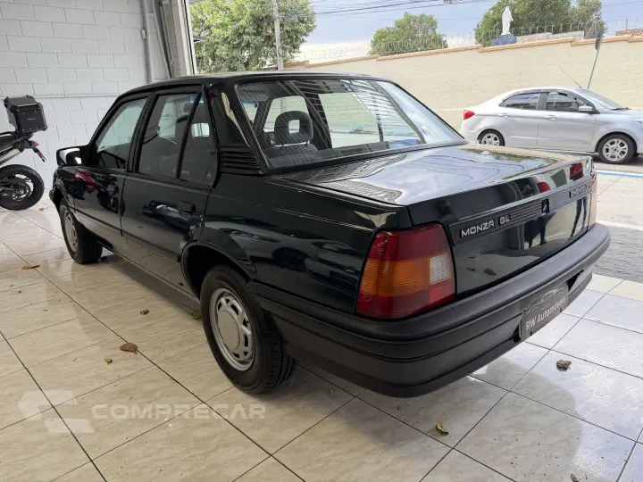 MONZA 2.0 EFI GL 8V