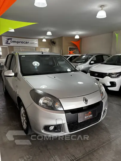 SANDERO 1.6 Authentique 8V