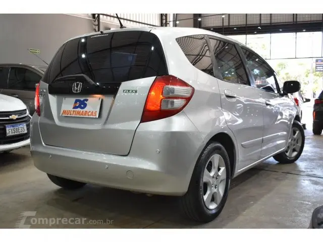 FIT - 1.4 LX 16V 4P MANUAL