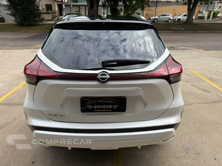 Kicks 1.6 16V Flexstart Exclusive Xtronic