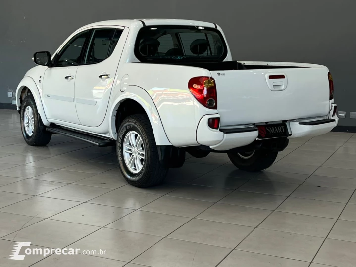 L200 Triton Sport 3.2 DID-H HPE 4WD (Aut)