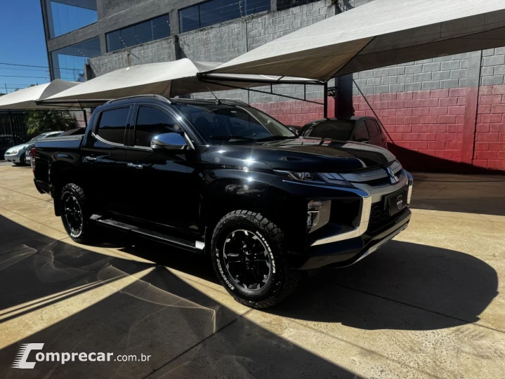 L 200 Triton 2.4 16V SPORT HPE 4X4 CABINE DUPLA TURBO DIESEL