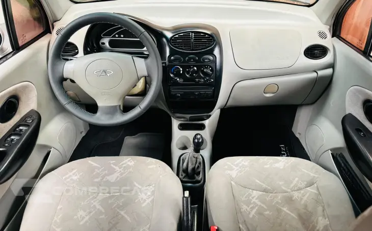 QQ 1.1 MPFI 16V