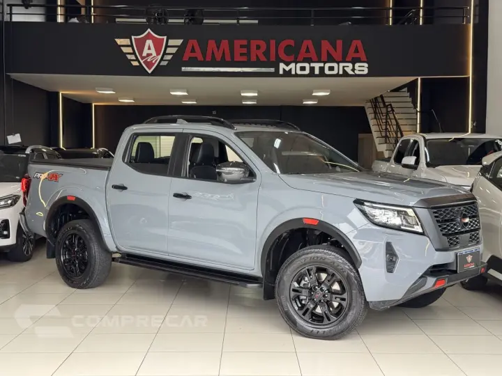 Frontier 2.3 16V PRO4X CABINE DUPLA 4X4 BI-TURBO DIESEL AUTO
