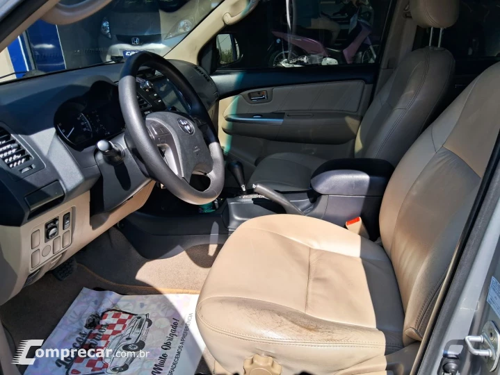 Hilux SW4 2.7 16V 4P FLEX SR 7 LUGARES AUTOMÁTICO