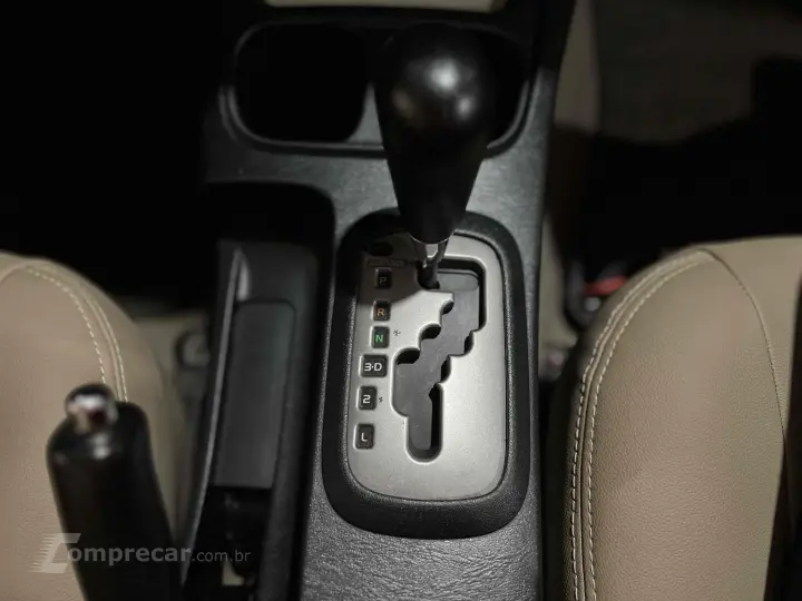 HILUX SW4 2.7 SR 4X2 16V FLEX 4P AUTOMÁTICO