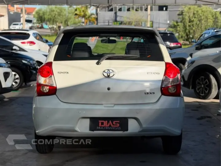 ETIOS 1.5 XS 16V FLEX 4P AUTOMÁTICO