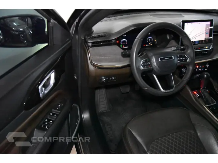 COMMANDER 1.3 T270 TURBO FLEX OVERLAND AT6
