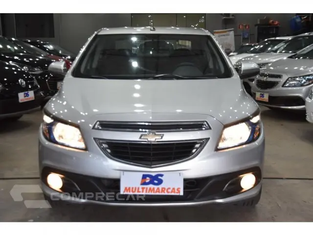 PRISMA - 1.4 MPFI LTZ 8V 4P MANUAL
