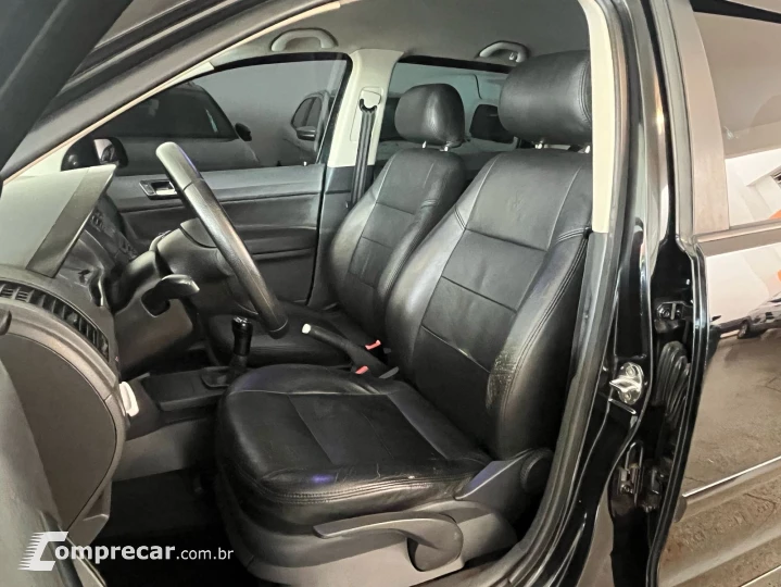 POLO 1.6 MI 8V