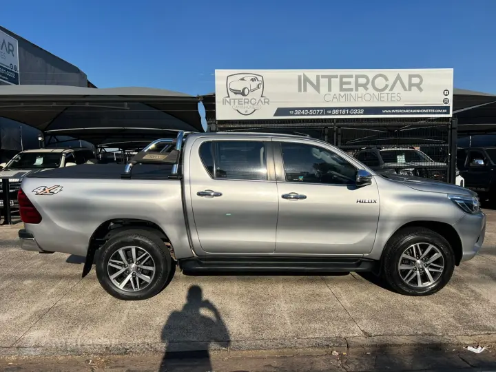 HILUX 2.8 D-4d Turbo CD SRX 4X4